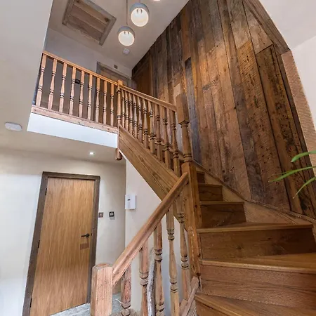 Quirky Retreats - The Coach House Hébergement de vacances Windermere