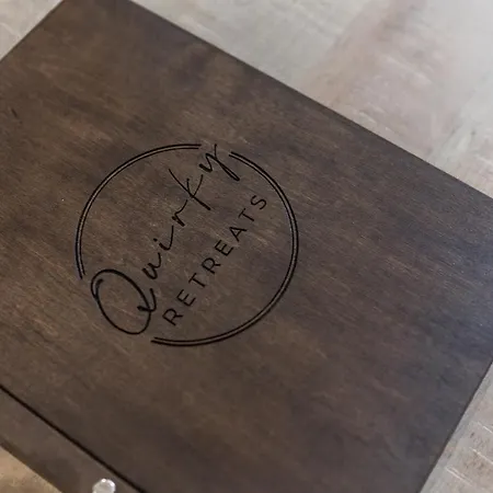 Quirky Retreats - The Coach House Дом отдыха