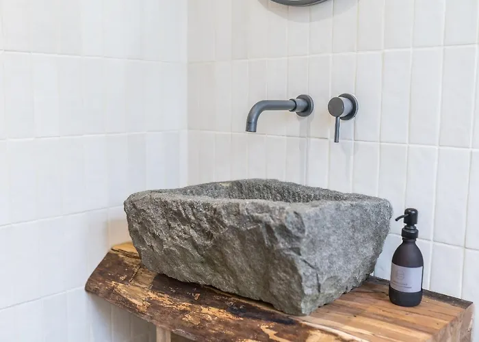 度假居 Quirky Retreats - The Coach House 温德米尔