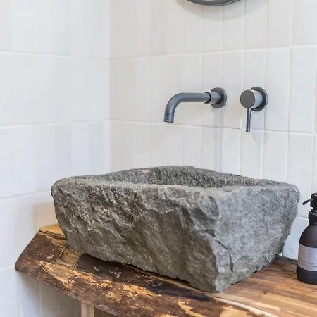 度假居 Quirky Retreats - The Coach House 温德米尔